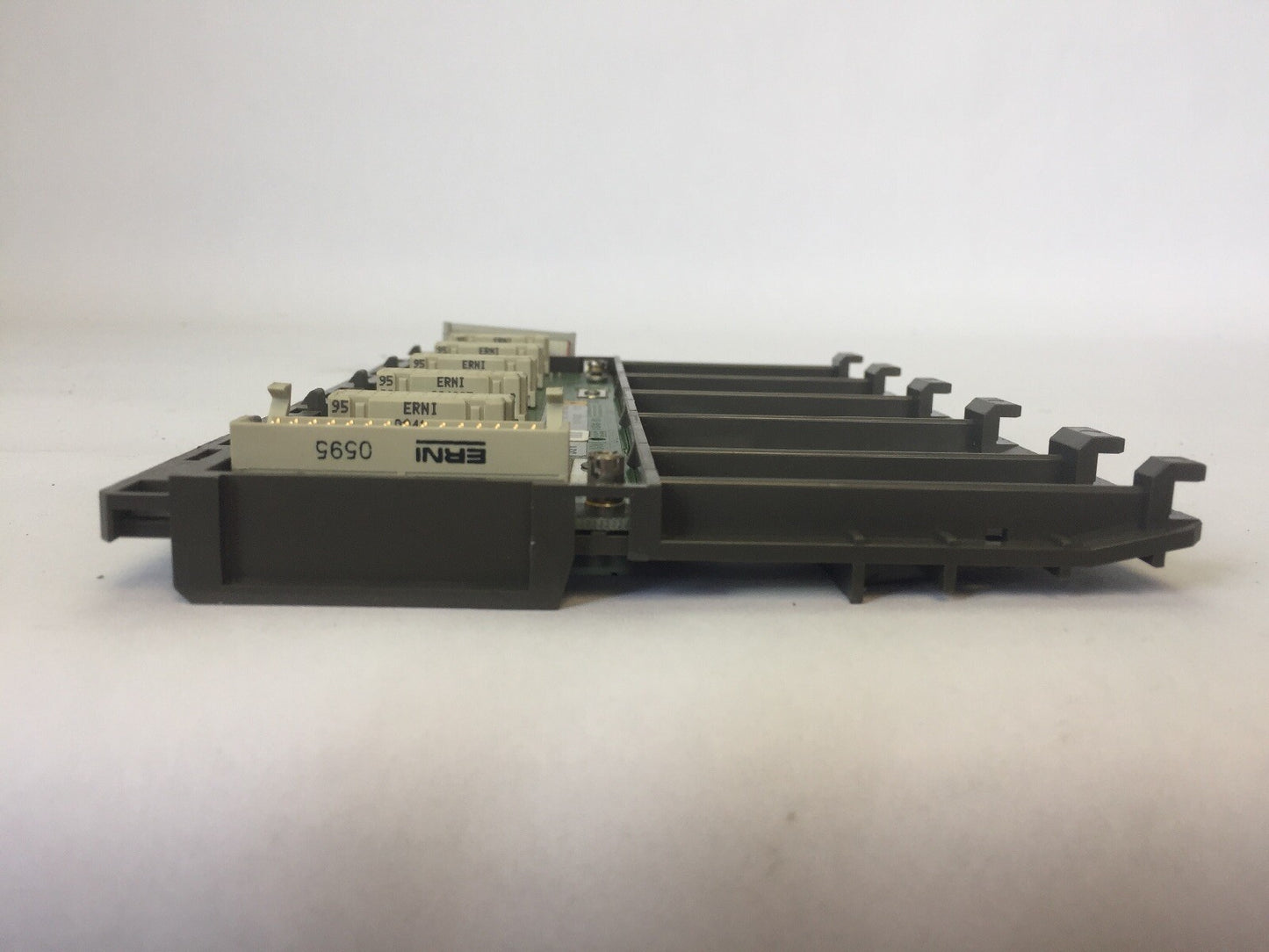 AEG MODICON DTA201 7628-042.244801SECONDARY SUBRACK 5 SLOTS REV 103