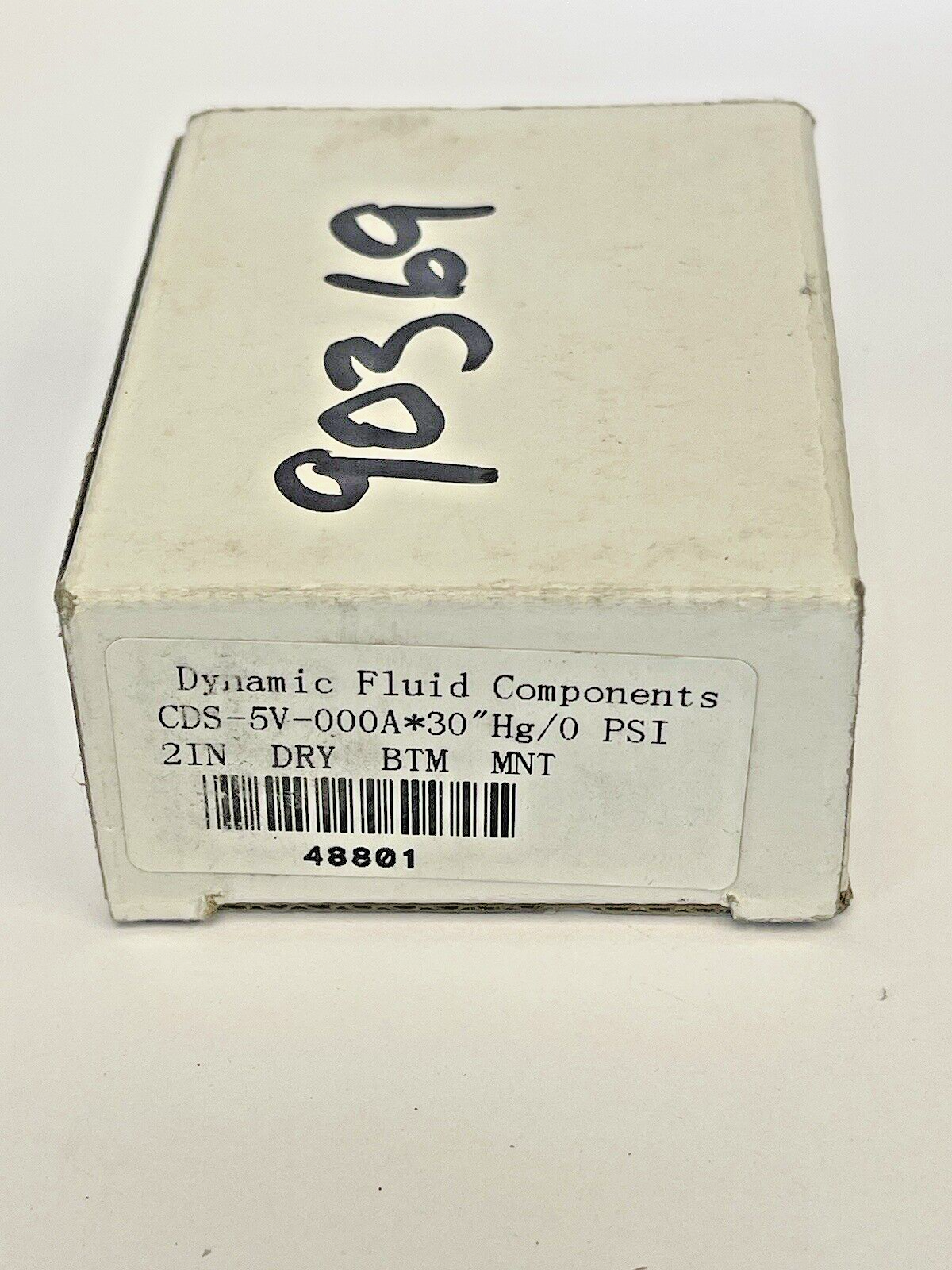 DYNAMIC FLUID COMPONENTS - CDS-5V-000A*30" - PRESSURE GAUGE - 2" DIA,  0-30 PSI1