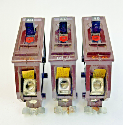 WADSWORTH **LOT OF 3** A40 - CIRCUIT BREAKER - 1 POLE, 120/240 VAC, 40 A2