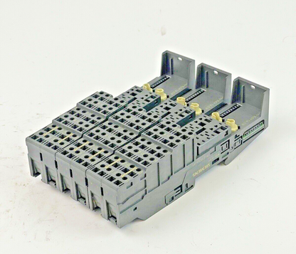 SIEMENS *LOT OF 3* 6ES7 193-4CF50-0AA0 SIMATIC S7 TM-E30C46-A1 TERMINAL MODULES0