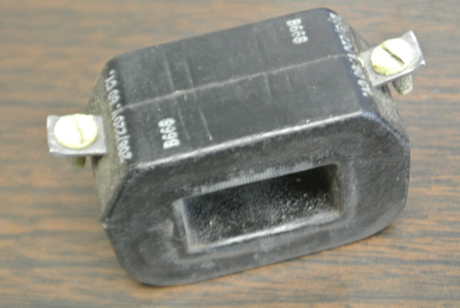 SQUARE D / 1861-S1-R32B COIL / 208V, 50Hz / 220V, 60Hz3