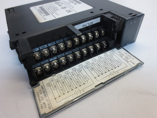 GE FANUC IC693MDL740G OUTPUT MODULE, 12/24VDC 0.5A 16PT POS        0