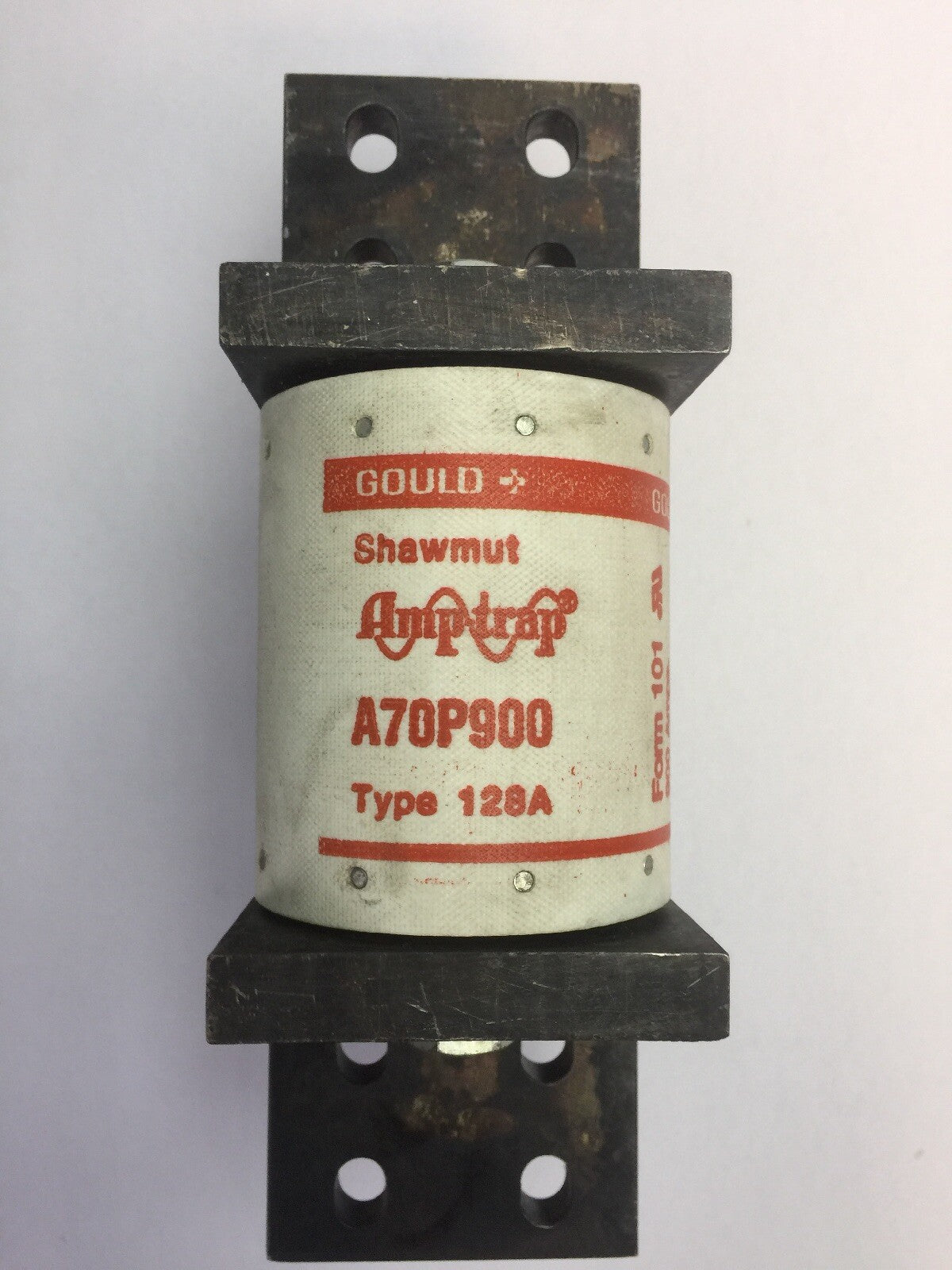 GOULD SHAWMUT AMPTRAP A70P1800 FUSE 1800 AMP 700VAC TYPE 226 FORM 1014