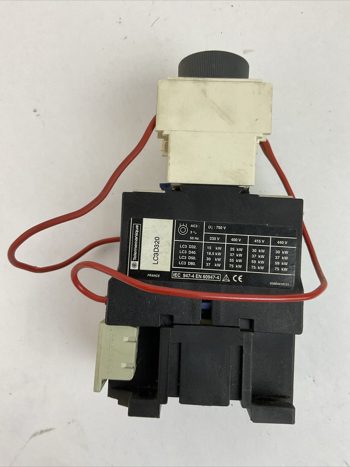 TELEMACANIQUE LC1D3210 CONTACTOR 24V 50/60HZ COIL LA2DS2 CONTACT BLOCK2