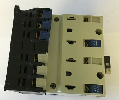 TELEMECANIQUE LD5 LB130 REVERSING MANUAL STARTER 18A 690V 3