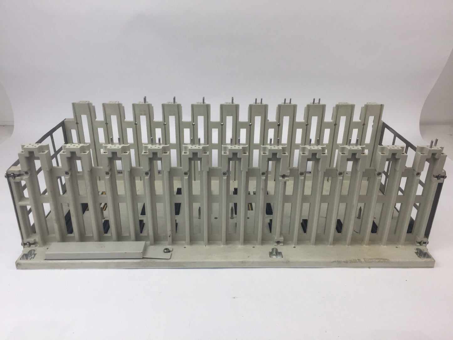 MODION AS-H827-209 11 SLOT RACK2