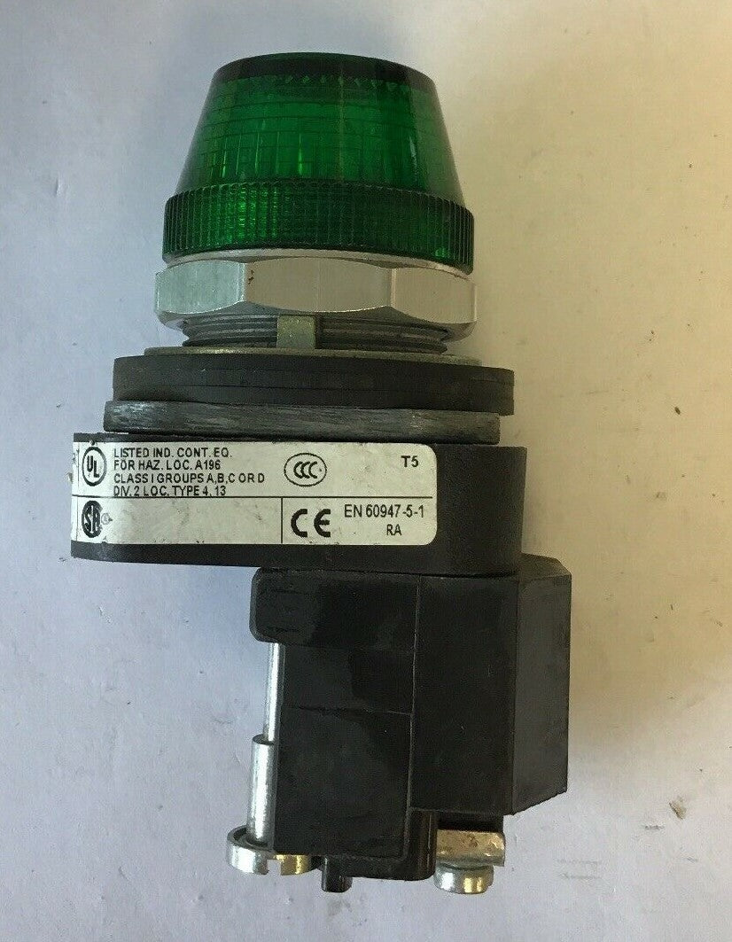 ALLEN BRADLEY 800T-P16G SER. U GREEN PILOT LIGHT 120V 50/60HZ, 755 LAMP1
