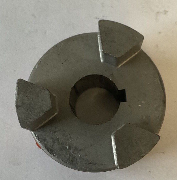 LOVEJOY L095 JAW COUPLING HUB 3/4IN .750 ***LOTOF2***4