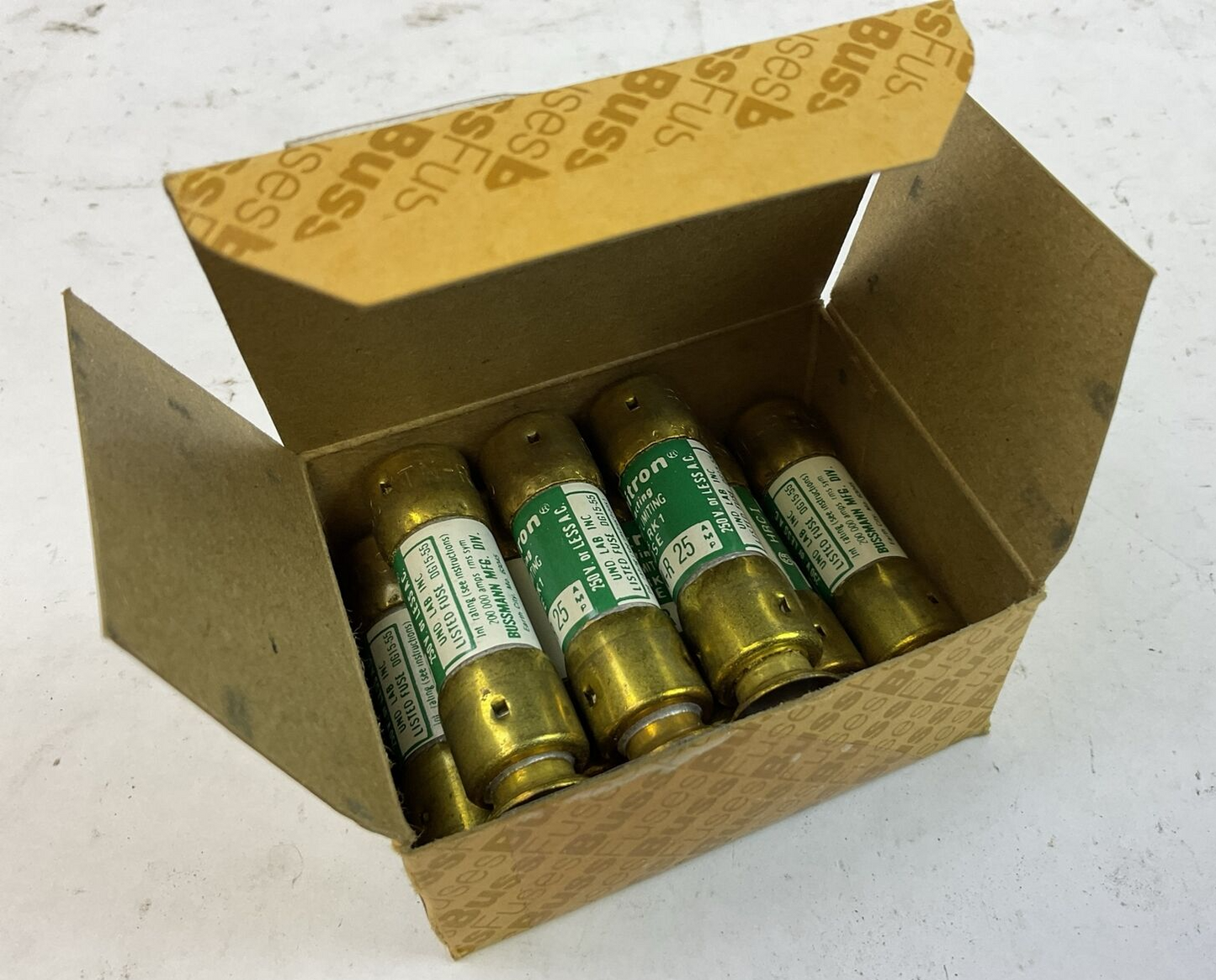 BUSS LIMITRON KTN-R 25 FAST ACTING FUSE 25AMP 250VAC CLASS RK 1 (LOT OF 8)0