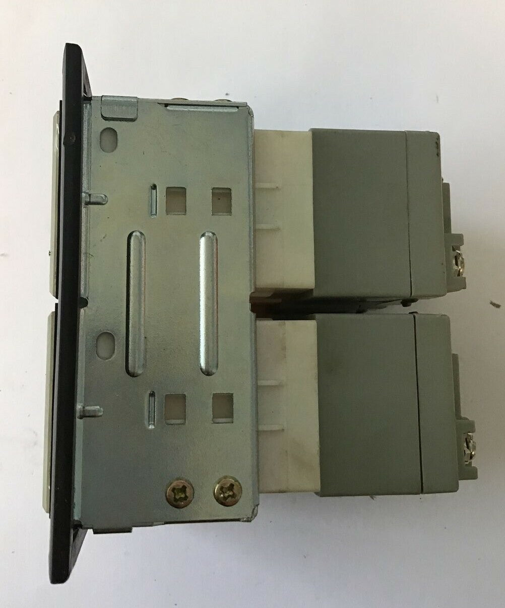 IDEC SLC40N-0202-TE12-FB-NKCR2 ANNUNCIATOR DISPLAY 1