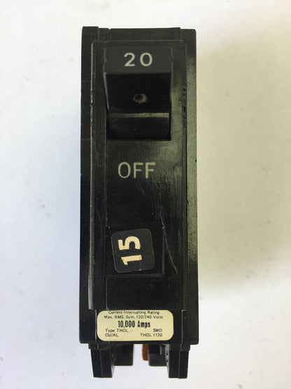 GE THQL1120 CIRCUIT BREAKER 20 AMP 120/240VAC 1 POLE  (LOT OF 4)0