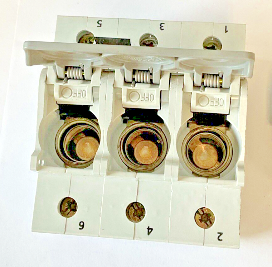 FERRAZ SHAWMUT Z211990 FUSE HOLDER 63A 5,5W 440VAC 50HZ4