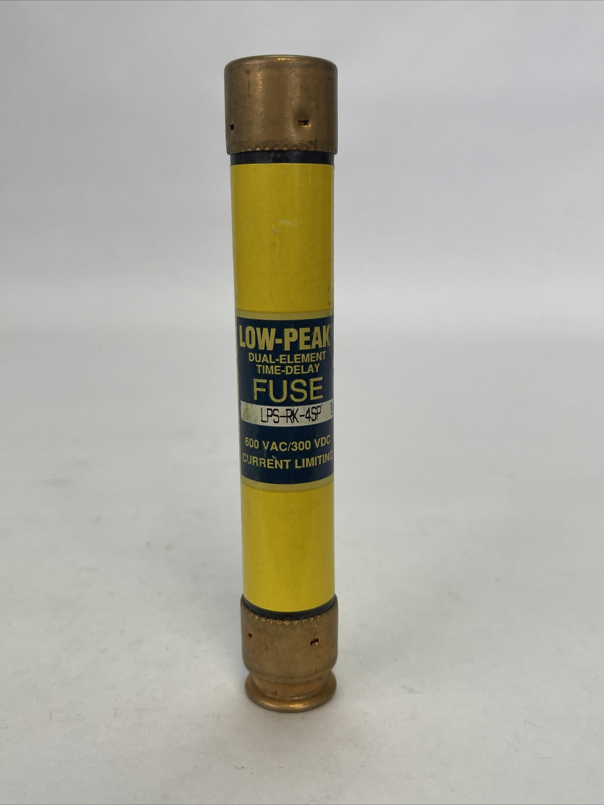 COOPER BUSSMANN LPS-RK-4SP LOW-PEAK DUAL ELEMENT FUSE 600VAC 300VDC (LOT OF 3)1