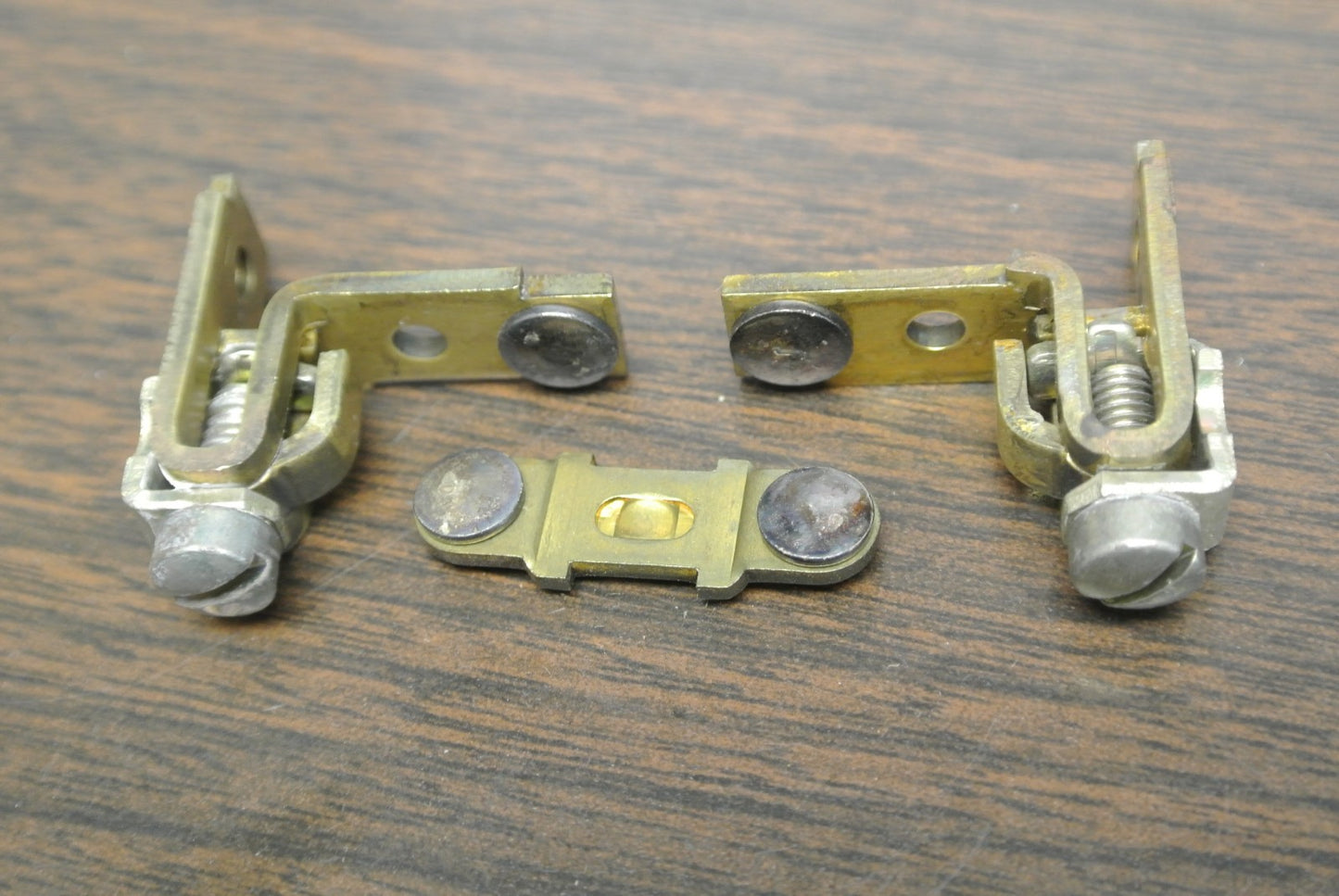 GENERAL ELECTRIC CR55-152313G7 CONTACTS SET / 1 POLE / NEW SURPLUS2