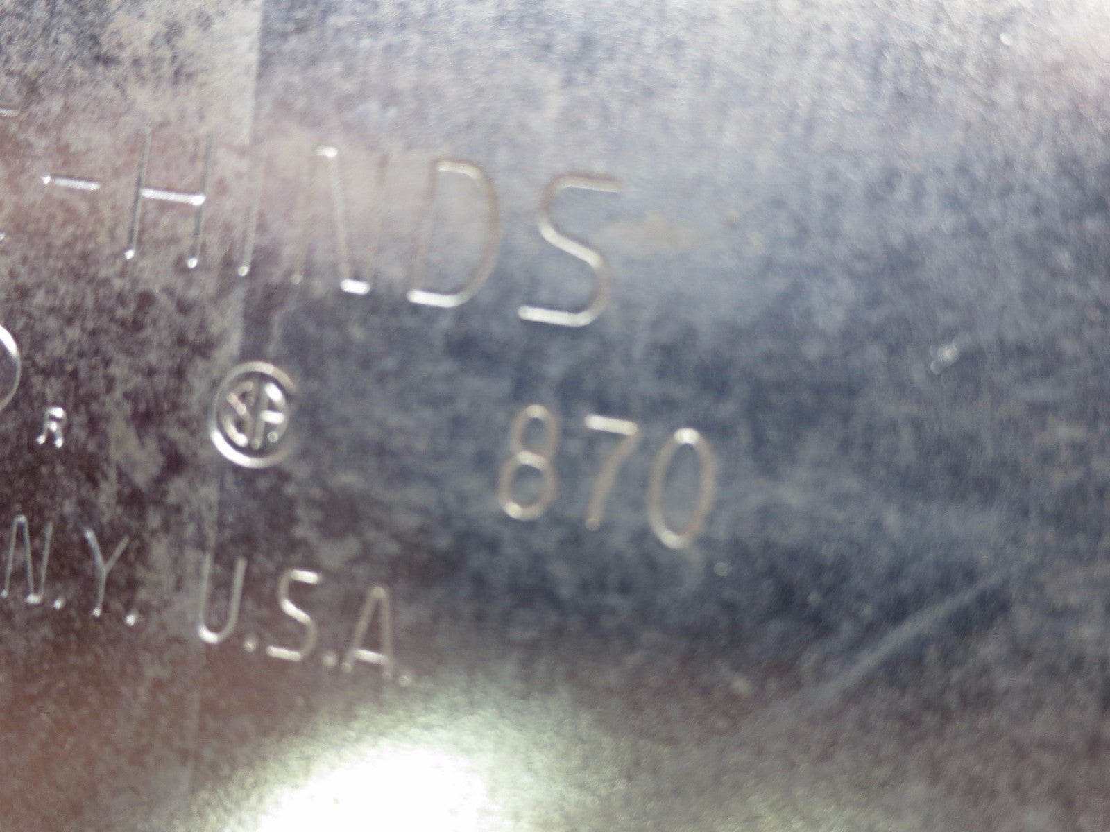 CROUSE-HINDS LB777 CONDULET OUTLET BOX, 2-1/2" + 870 COVER (NO GASKET) NEW SURPL6