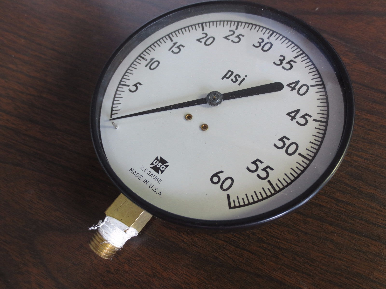 USG 158252 0-60 PSI GAUGE 4-1/2" DIAL - 1/4" ANPT LM - NEW SURPLUS - 1X7280