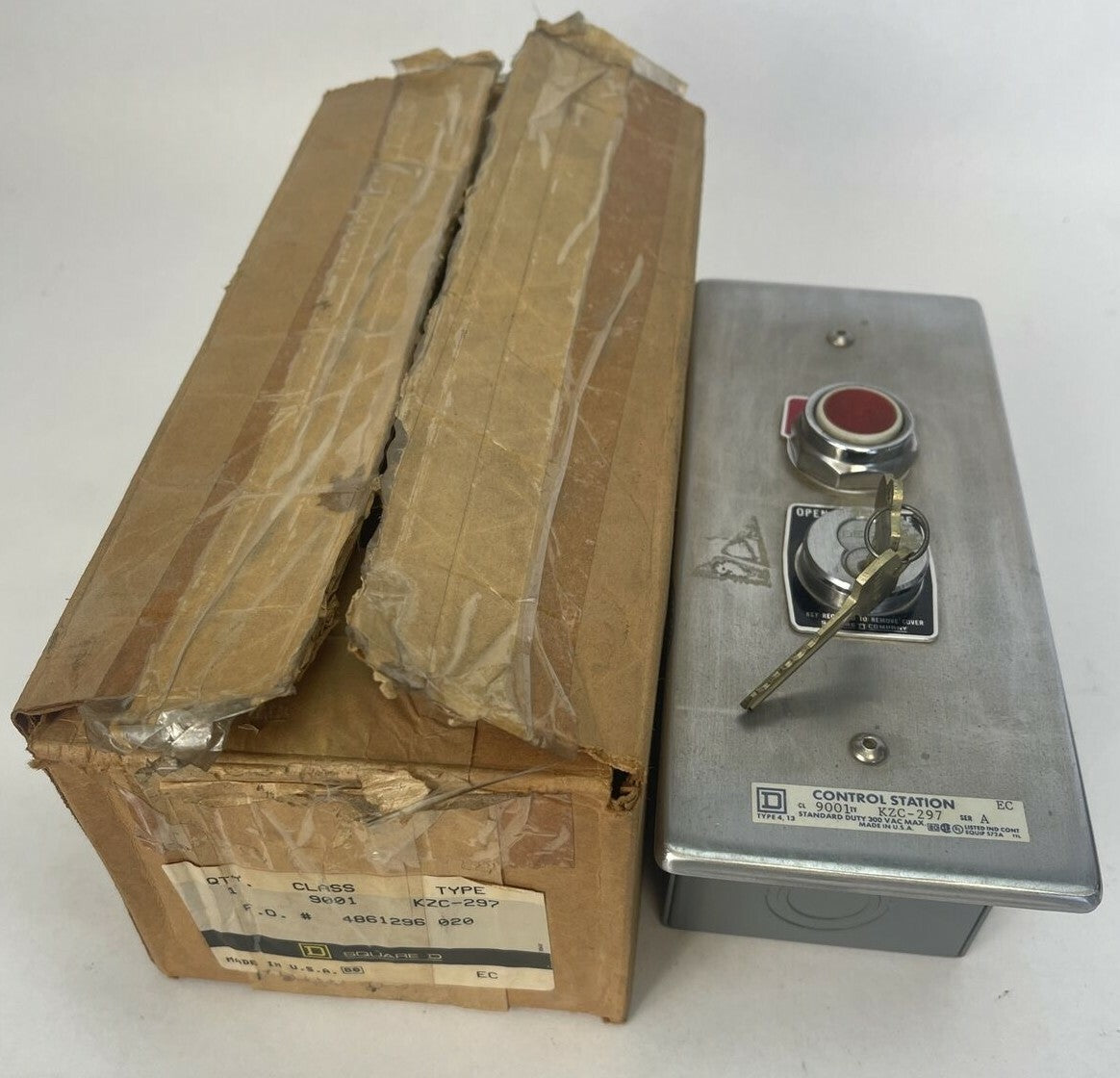 SQUARE D 9001 KZC-297 CONTROL STATION SER A TYPE 4,13 300VAC0