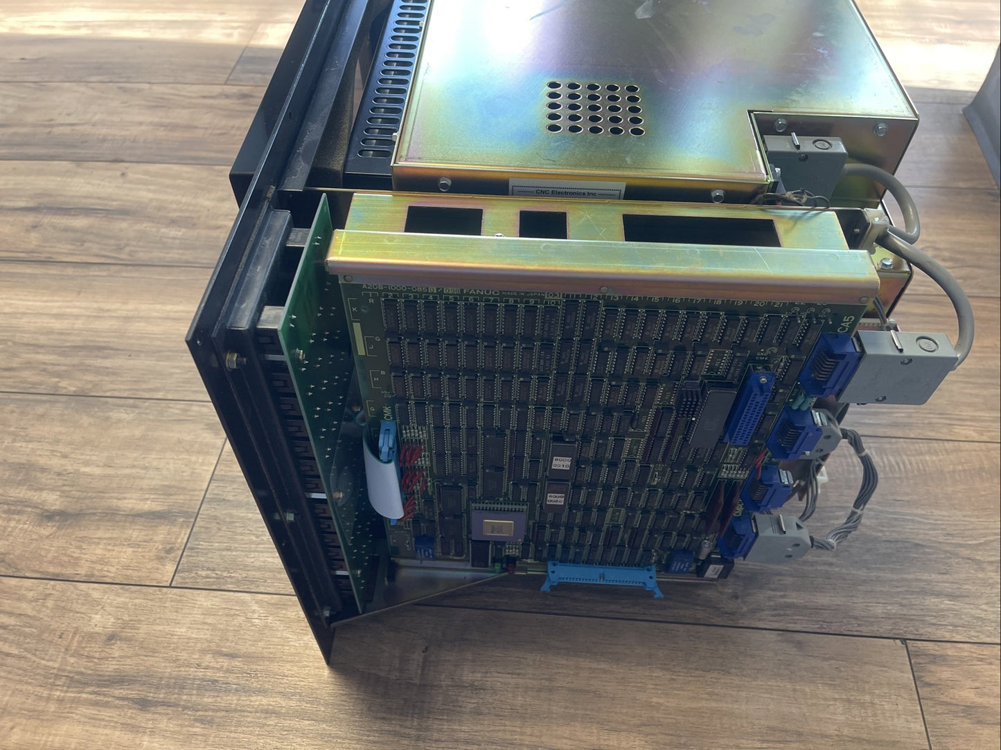 FANUC A02B-0076-C061 MDI/CRT UNIT OPERATOR PANEL4