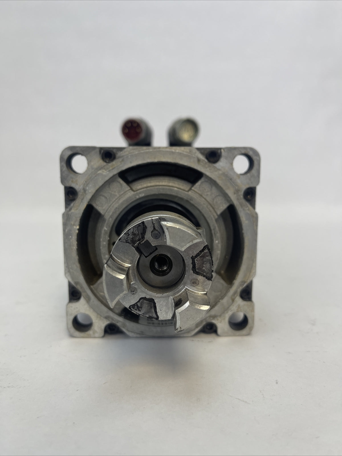 ALLEN BRADLEY MPL-B430P-SJ72AA SERVO MOTOR SER A 5000RPM 2.2/3.0 kW/HP 9.2AMP3