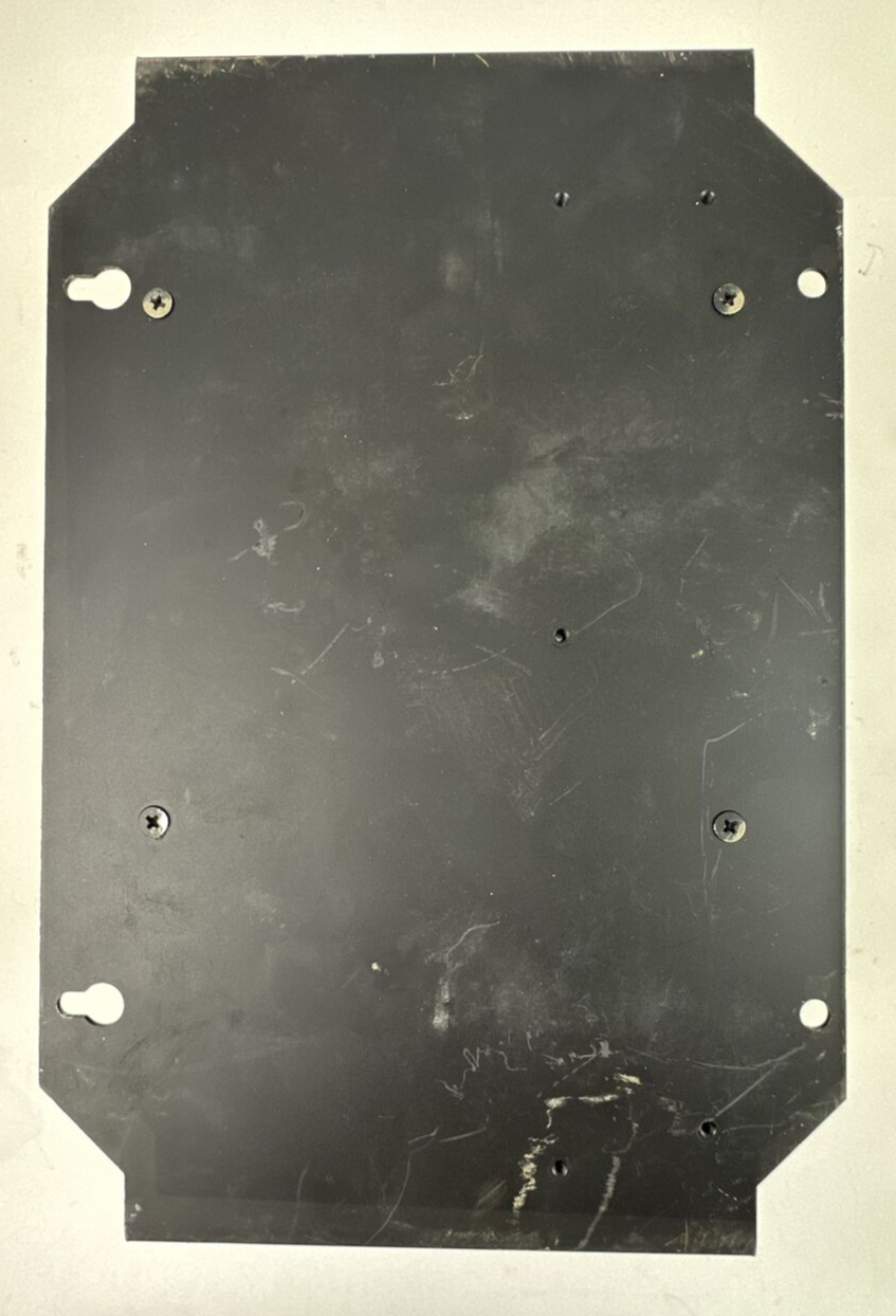 HONEYWELL 900R04-0001 4 I/O SLOT RACK 5/24VDC 6/2A5