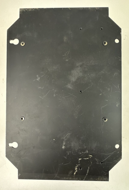 HONEYWELL 900R04-0001 4 I/O SLOT RACK 5/24VDC 6/2A5