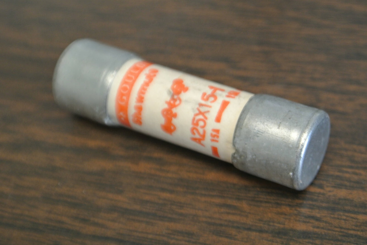 BOX of 10 / GOULD-SHAWMUT A25X15 RECTIFIER FUSES / 15A / 300V / NEW SURPLUS1