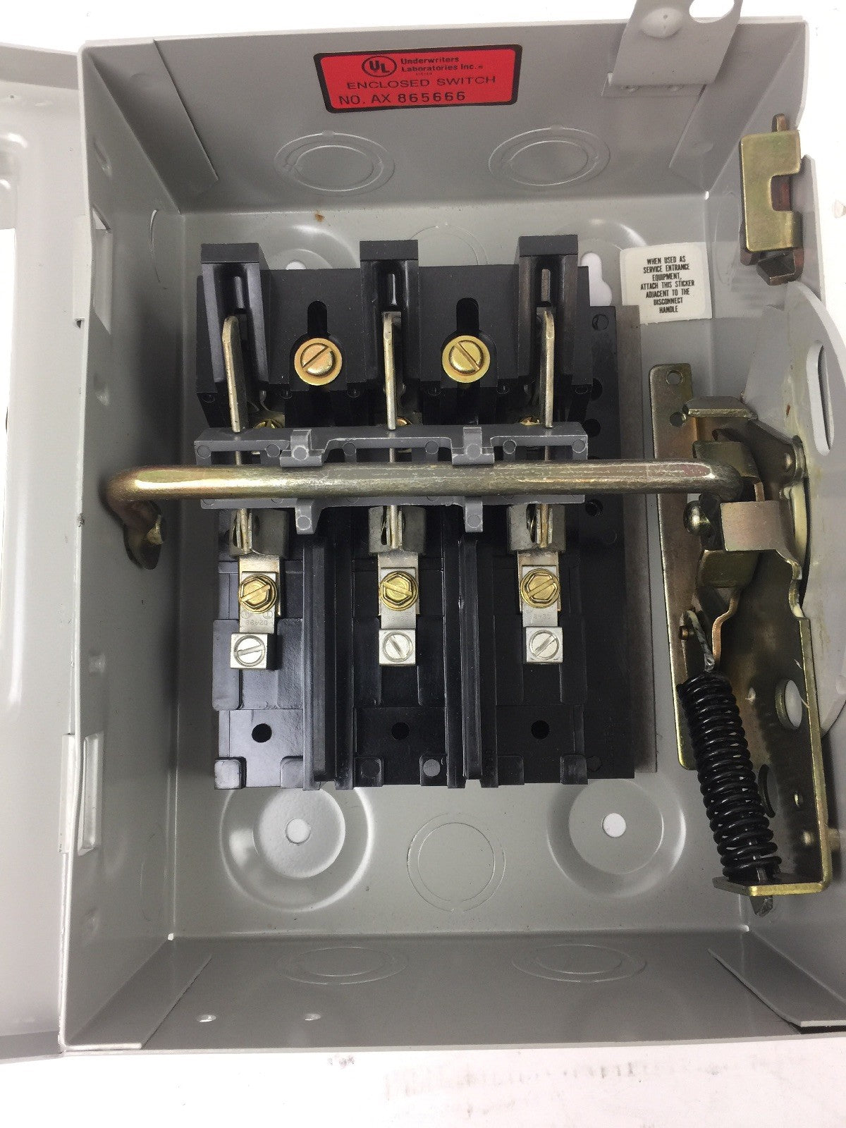 CHALLENGER HD321NFC HEAVY DUTY SAFETY SWITCH 30 AMP 240 VOLTS AC TYPE 1 INDOOR5