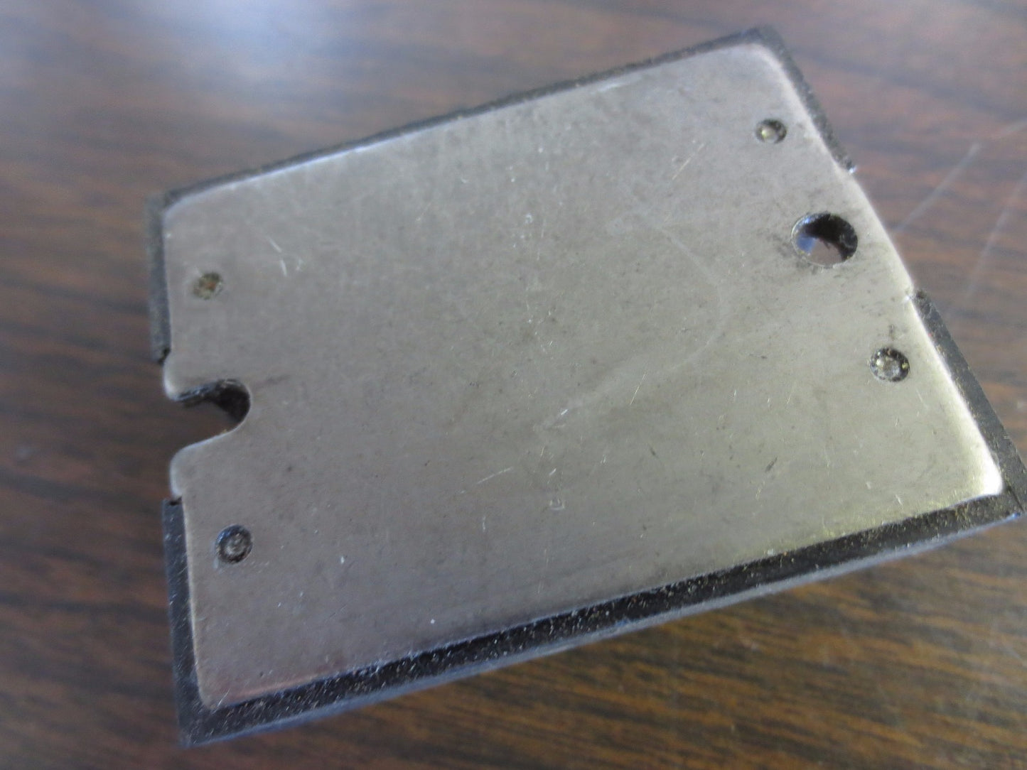 CRYDOM D1240-10 SOLID STATE RELAY - input 3-32V, output 120V. 40A2