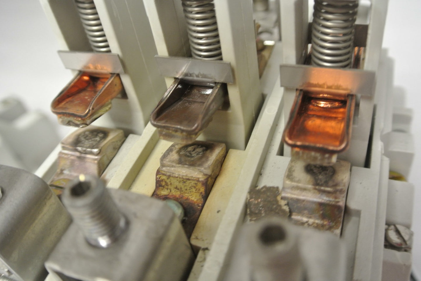 WESTINGHOUSE A201KFC MODEL K - AIR CONDITIONING MOTOR CONTROL SIZE 4DP 120V COIL6