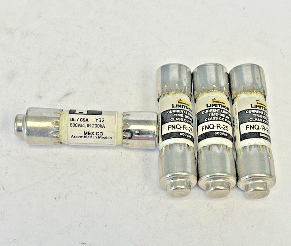 BUSSMANN *LOT OF 4* - FNQ-R-25 - 25 AMP, 600 VAC, TIME-DELAY, CLASS CC FUSES1