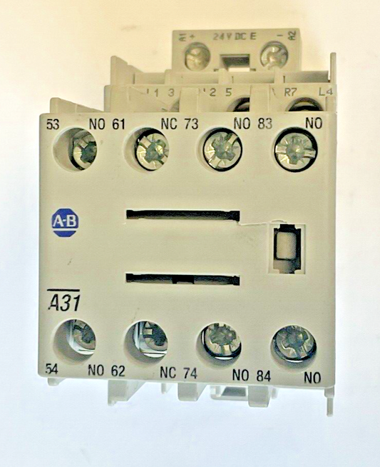 ALLEN BRADLEY 100-C09E*300 CONTACTOR 24VDC SER.A / 100-F COIL SER.B0