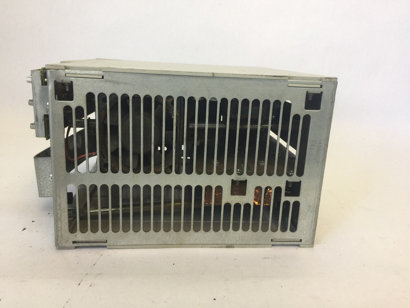 ALLEN BRADLEY 2094-BM05-S SERVO DRIVE SER B MOTOR OUPUT 0-460V rms 3PH 0-800HZ4