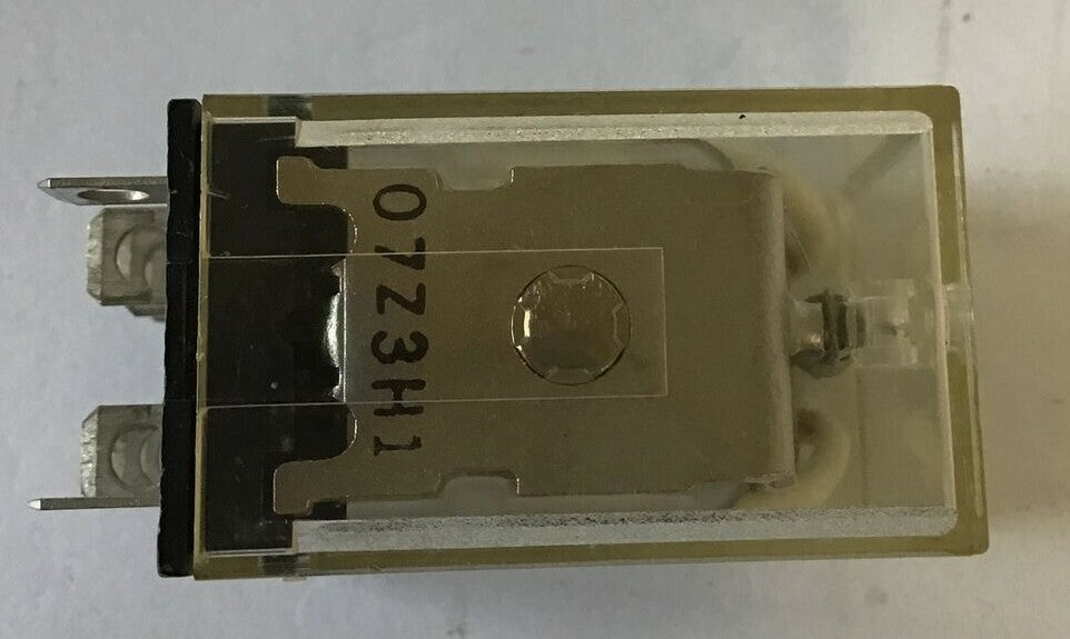 OMRON LY2 RELAY 24VDC 12A 240VAC ***LOTOF9***5