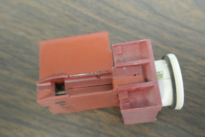 SIEMENS-ALLIS P22PLST1 PILOT LIGHT / 120V  / NEW SURPLUS2