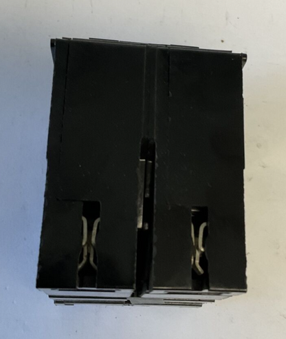 CROUSE-HINDS MP260 2POLE 60A CIRCUIT BREAKER 120/240VAC6