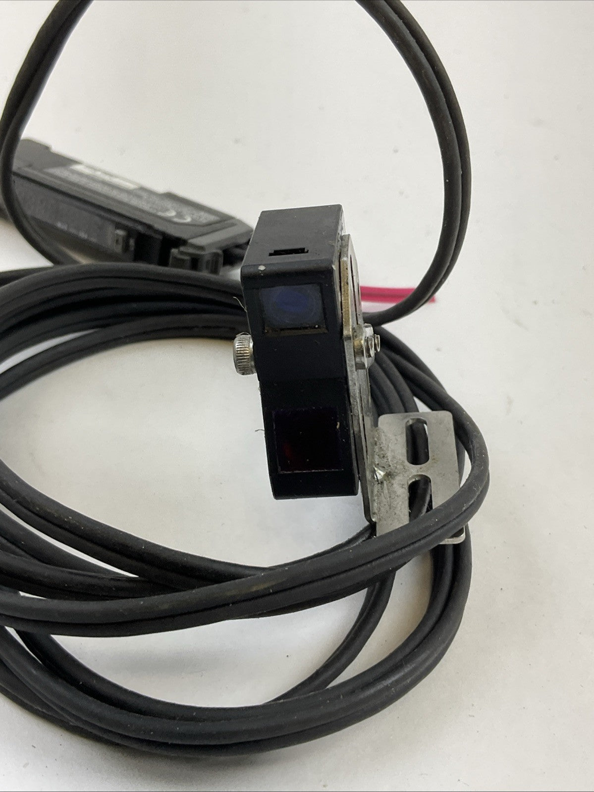 KEYENCE LV-N11CN 24VDC LV-NH37 SENSOR6