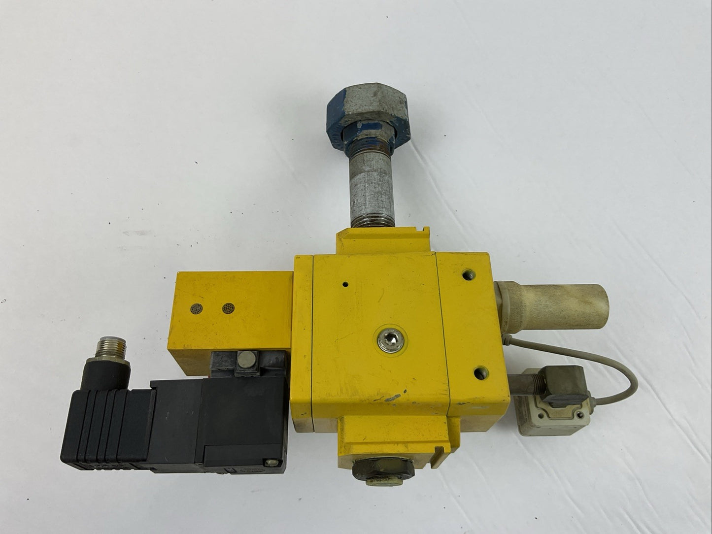 SMC AVL4000-N04-5DZM PNEUMATIC SOFT START VALVE 0.2-1.0MPa6