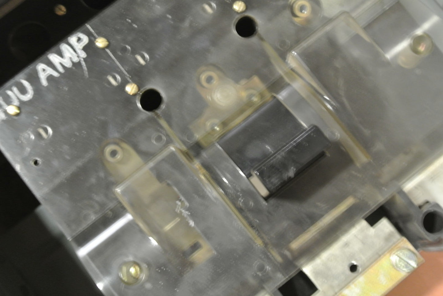 WESTINGHOUSE FDP325R FUSIBLE FDP SWITCH - 240V, 400A, 3-POLE5