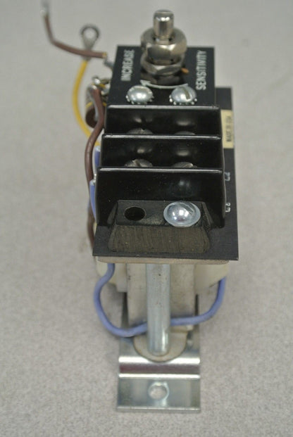 CUTLER-HAMMER D60LB2 AC LOAD RELAY / NEW SURPLUS6