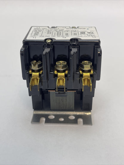 ARROW HART 60117 ACC230UMM30 DIFINITE PURPOSE MAGNETIC CONTACTOR 208/240VAC 25A3