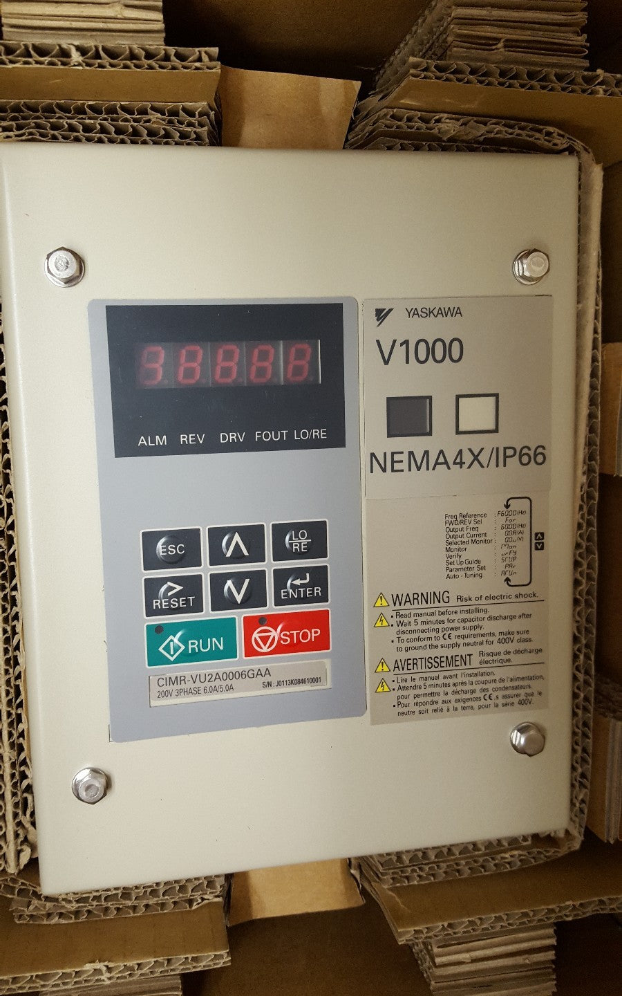 Yaskawa CIMR-VU4A0006GAA 1000 Seies Drive Compact Vector Rev A2