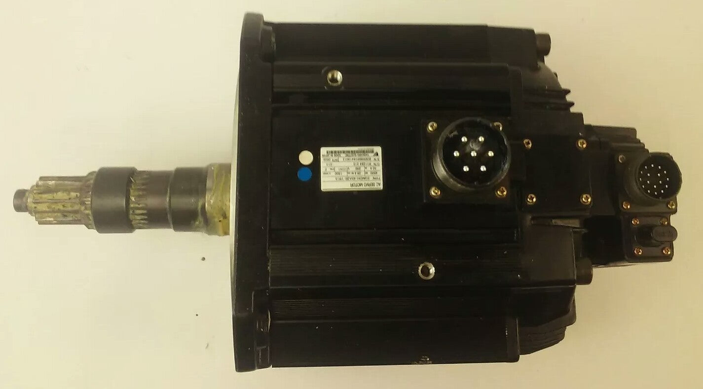 YASKAWA SGMDH-45A2B-YR15 AC SERVO MOTOR, 4500W, 200V, 32.4A, 28.4Nm,UTSAE-B17BBF3