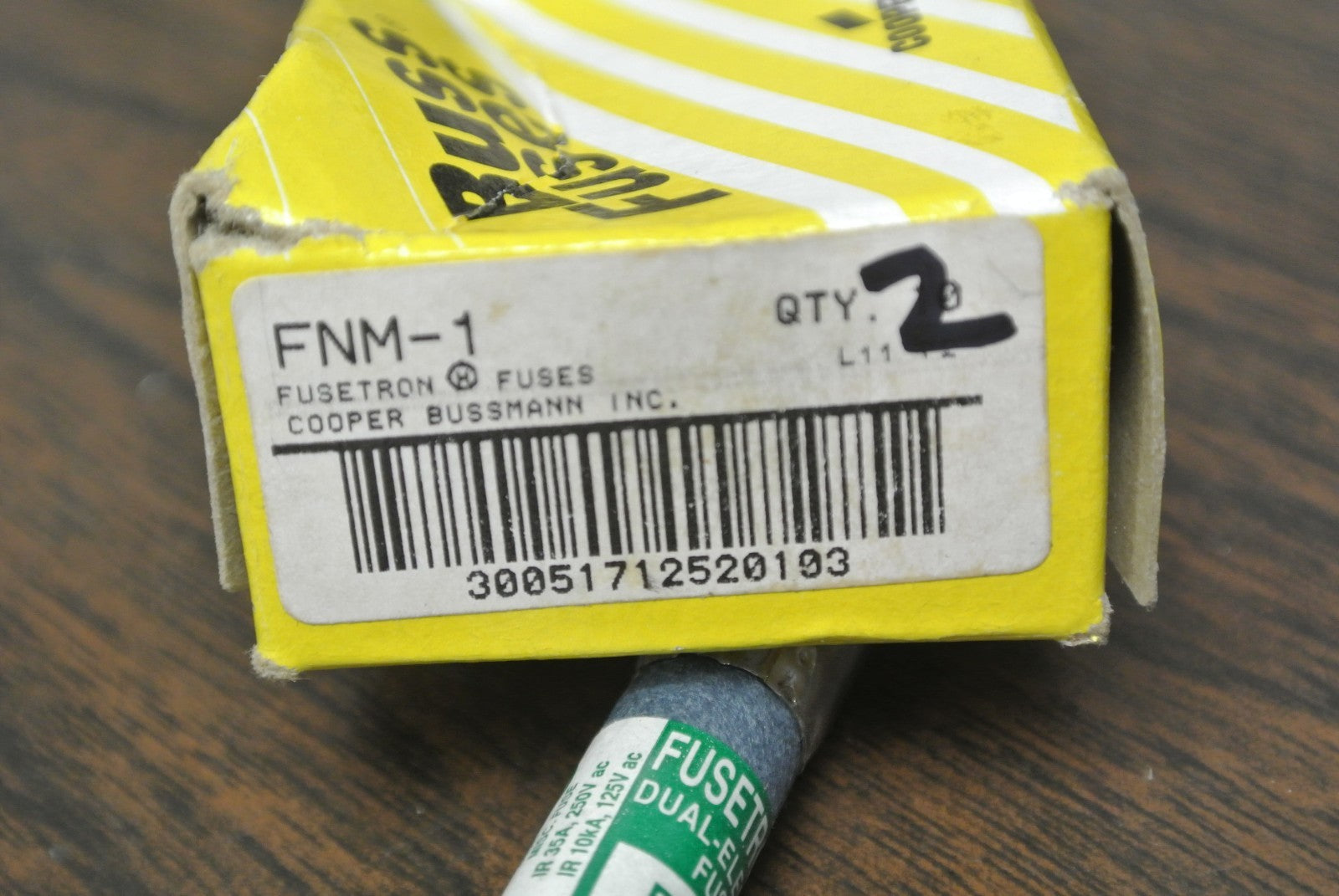 LOT of 2 / BUSS FNM-1 FUSETRON FUSES / 1A / 250V / NEW SURPLUS2