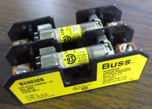 BUSS BC6032B FUSE BLOCK w/ TWO FUSES (LP-CC-15)0