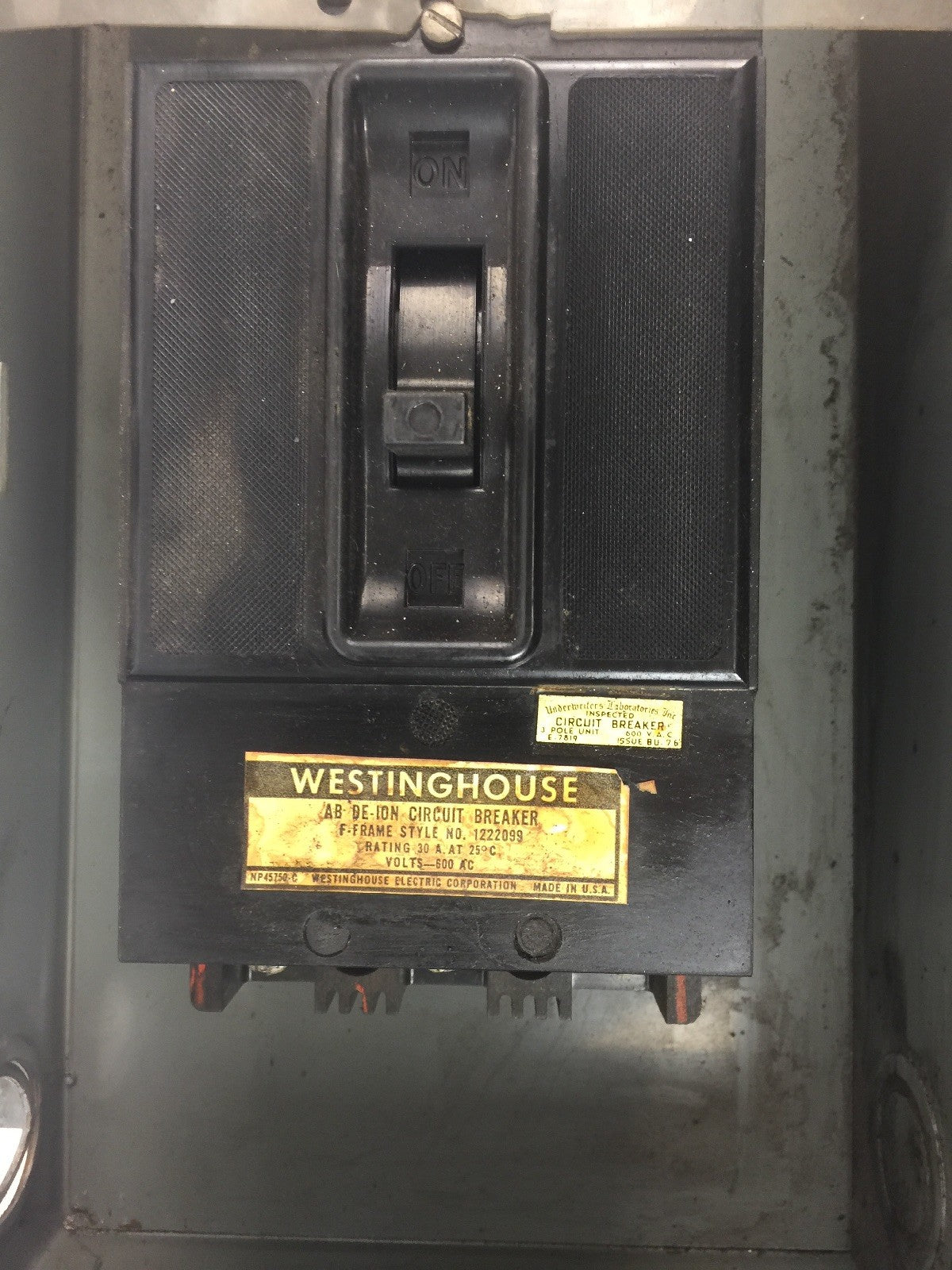 WESTINGHOUSE CBP 30A BREAKER BUS PLUG 600VAC 3 POLE4