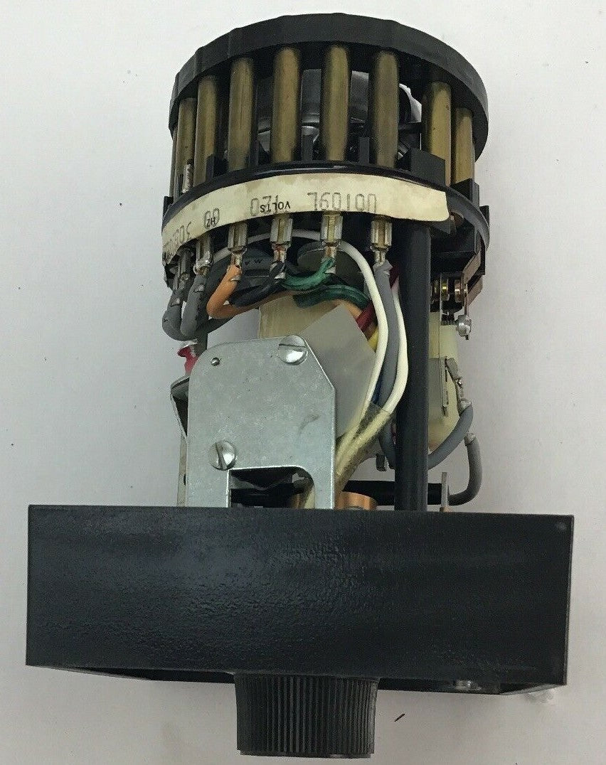 ATC 305E029A20PX ELECTROMECHANICAL TIMER 120VAC/60HZ 0