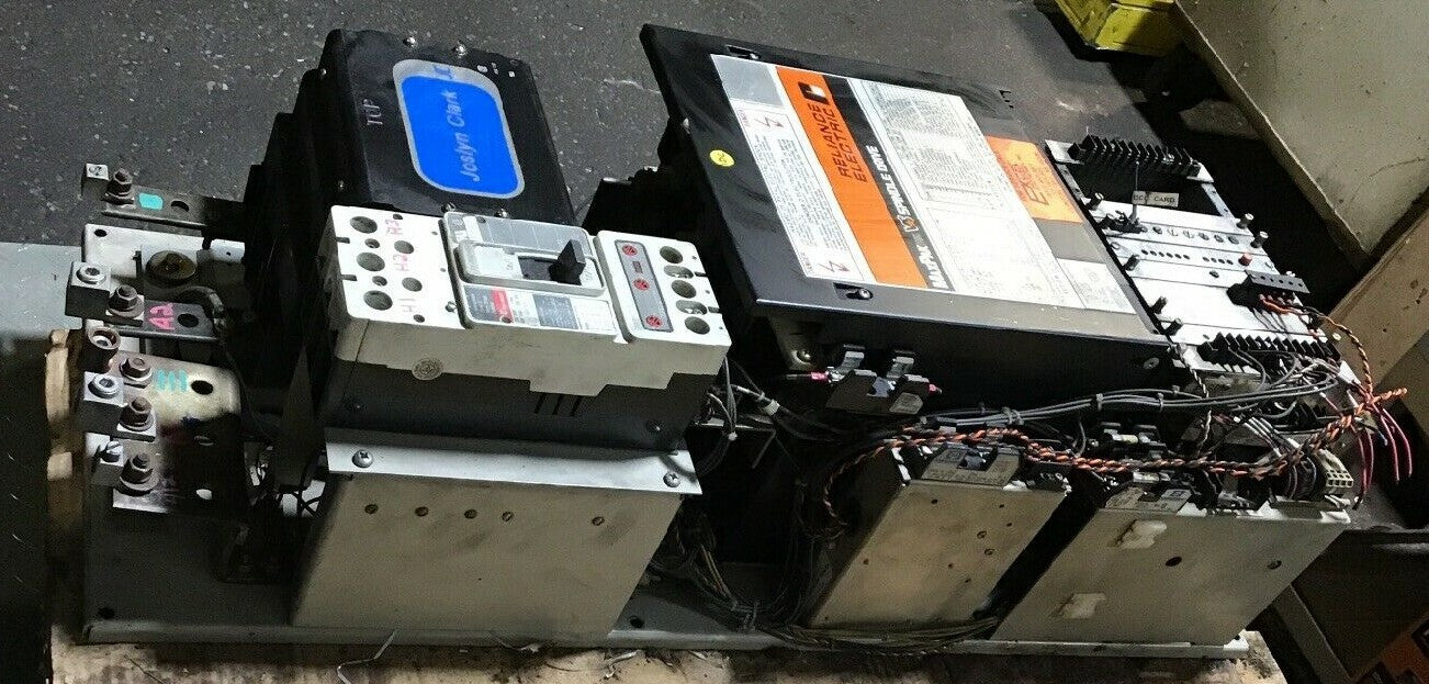 RELIANCE ELEC. 801426-22SB SPINDLE DRIVE MAXPAX PLUS 240V 335A 60HP 3PH 48/62HZ10