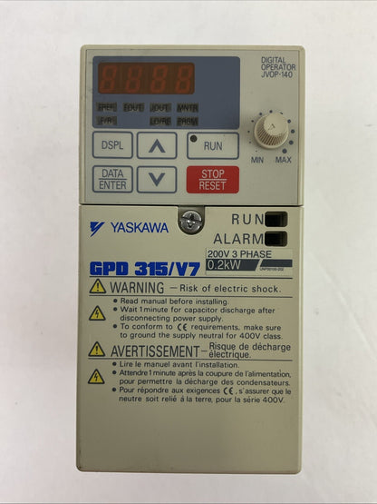 YASKAWA CIMR-V7AM20P4 AC DRIVE OUTPUT 3PH 0-230VAC 0-400HZ 3A INPUT 200-230VAC0