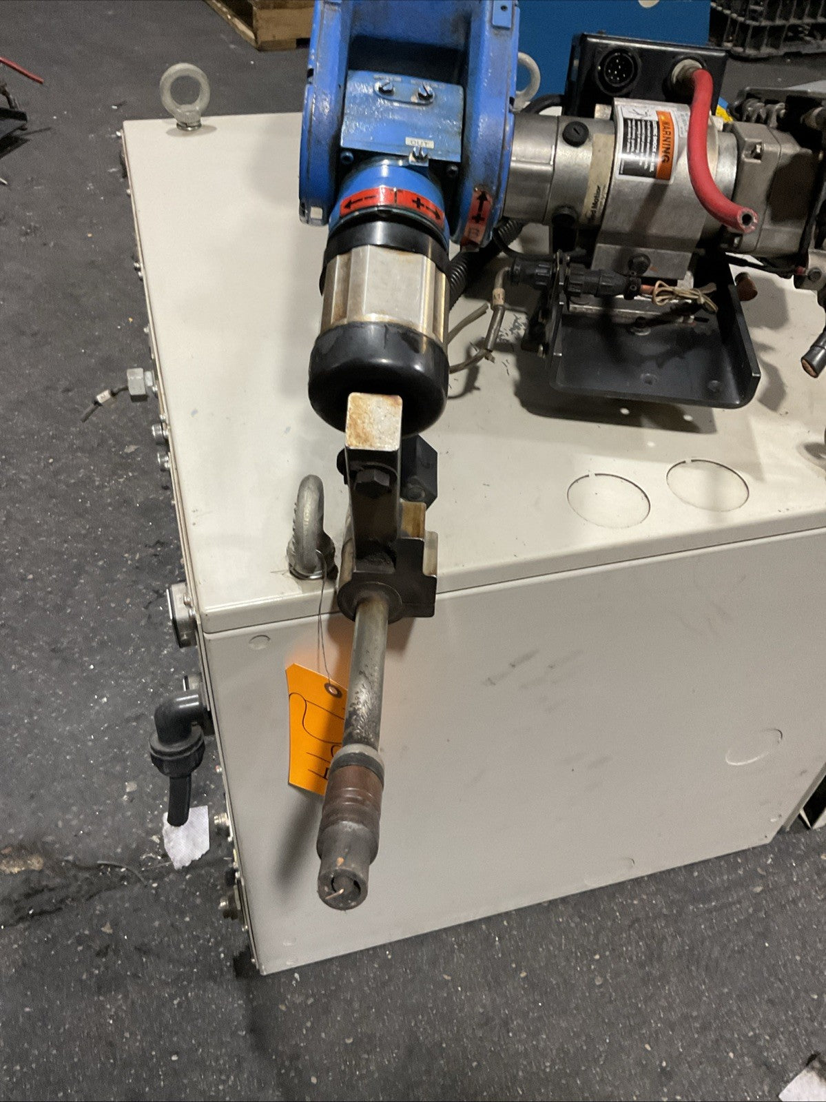 YASKAWA YR-MH00005-E10 WELDING DX100/MH5 TYPE ERDR-MH00005-B32 3PH 480V 50/60HZ5