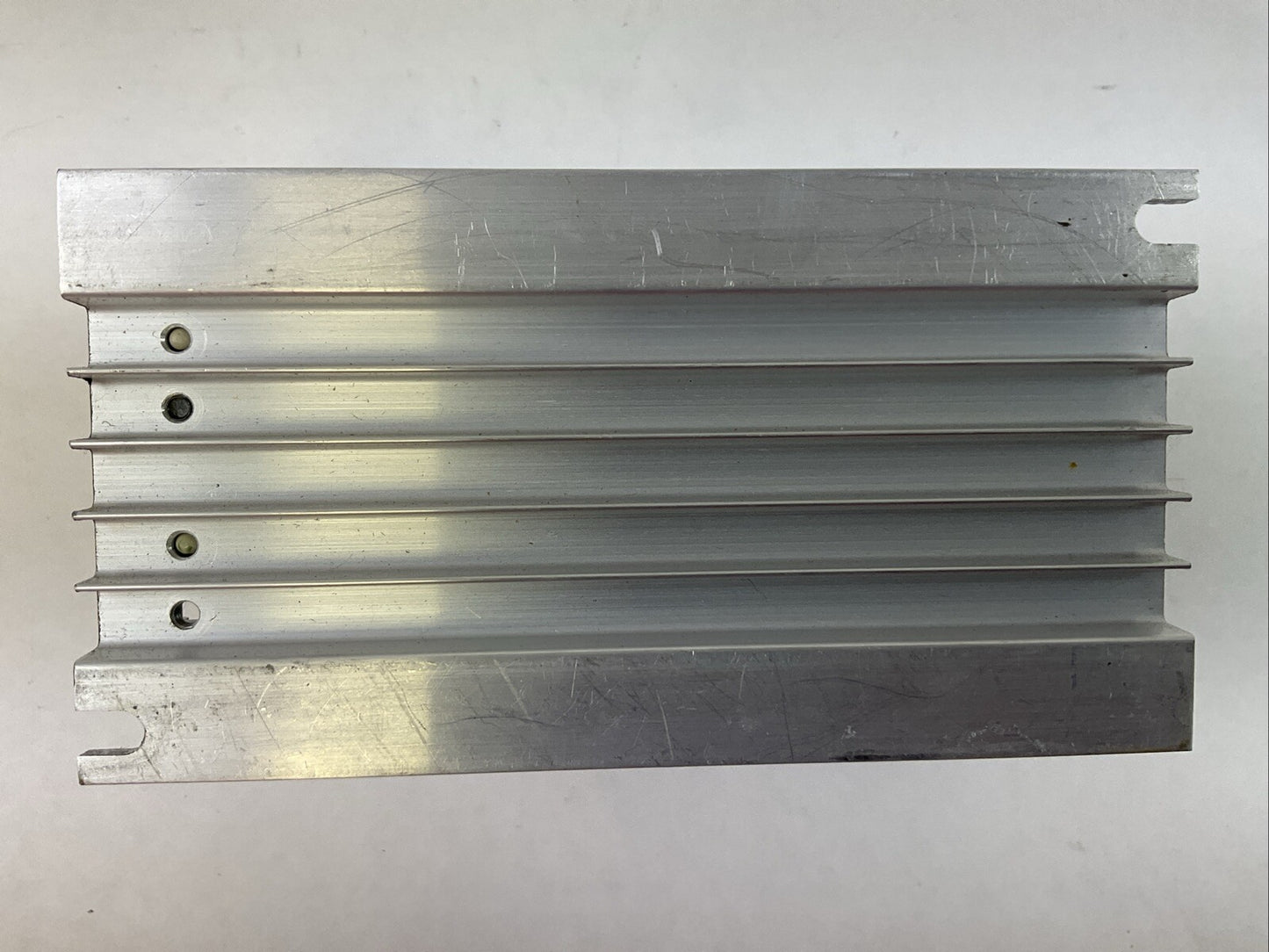 YASKAWA CIMR-V7AM20P2 AC DRIVE OUTPUT 3PH 0-230VAC 0-400HZ 1.6A INPUT 200-230VAC5